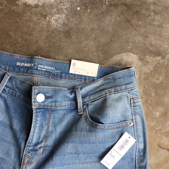 Old Navy Jeans.  Size 6.  New w/tags - Picture 2 of 3